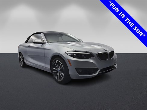 Used 2018 BMW 230i Convertible w/ Premium Package image 1