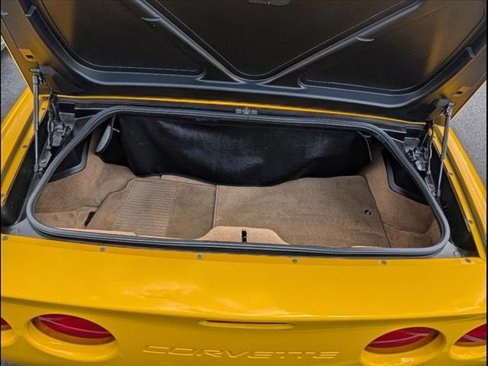 Used 2000 Chevrolet Corvette Convertible w/ Memory Pkg image 18