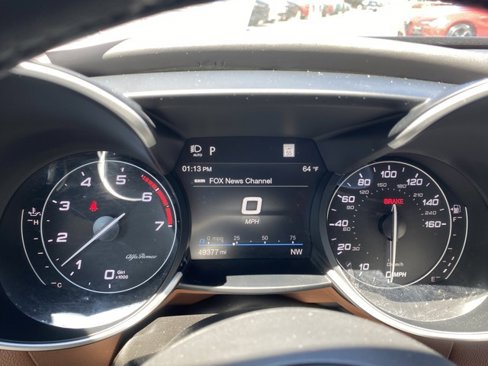 Used 2021 Alfa Romeo Giulia Ti Sport image 26