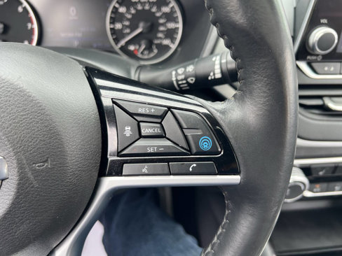 Used 2021 Nissan Altima 2.5 SV w/ SV Premium Package image 20