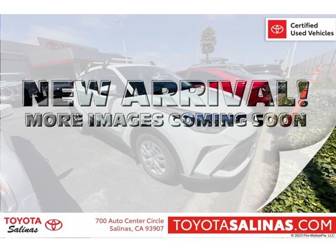 Used 2020 Toyota C-HR LE image 1