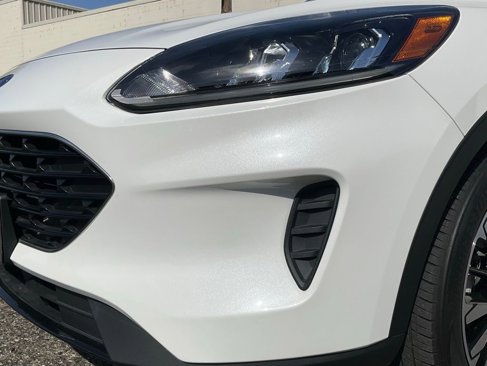 Certified 2022 Ford Escape SE w/ SE Sport Appearance Package image 79