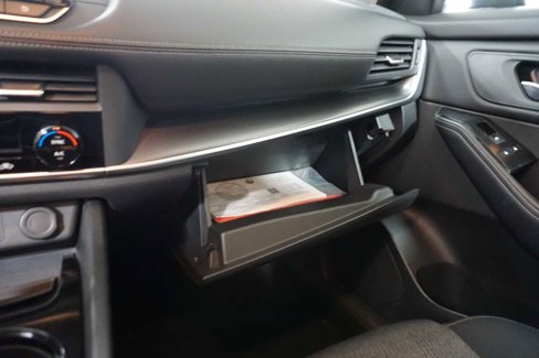 Used 2024 Nissan Rogue SV image 20