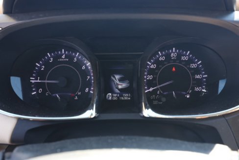 Used 2013 Toyota Avalon XLE image 27