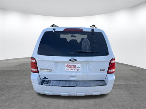 Used 2011 Ford Escape XLT image 19