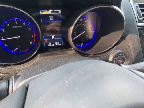 Used 2017 Subaru Outback 3.6R Touring image 17