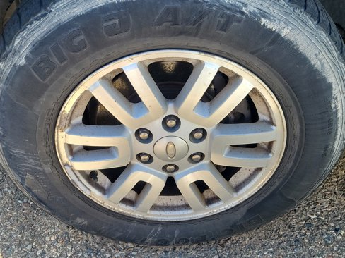 Used 2007 Ford Expedition EL XLT image 7