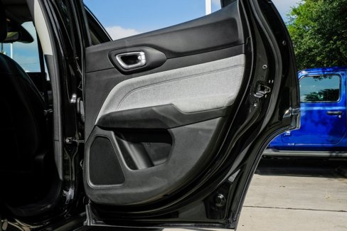 Used 2022 Jeep Compass Latitude image 58