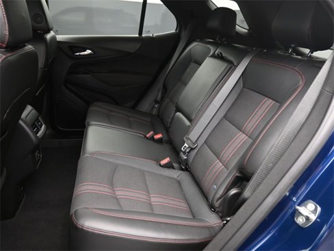 Used 2022 Chevrolet Equinox RS w/ Infotainment Package image 11