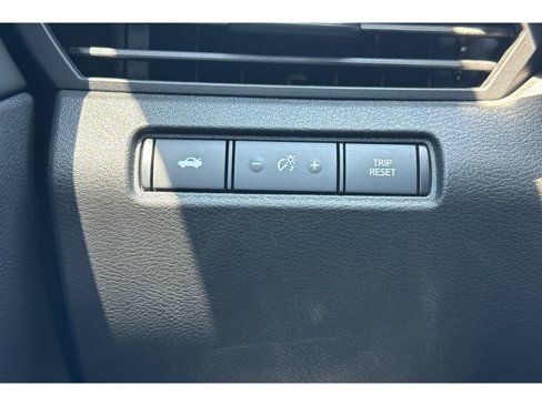 Used 2024 Nissan Altima 2.5 SR w/ SR Premium Package image 41