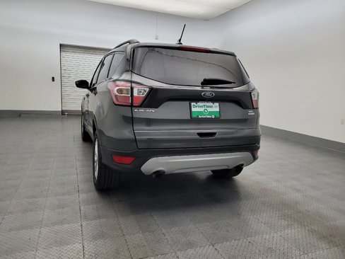 Used 2018 Ford Escape SEL image 6