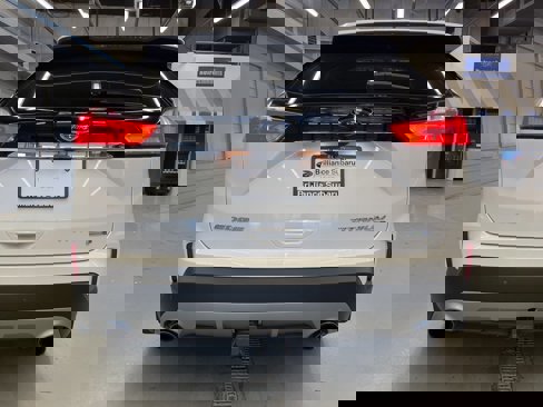 Used 2019 Ford Edge Titanium w/ Cold Weather Package image 6