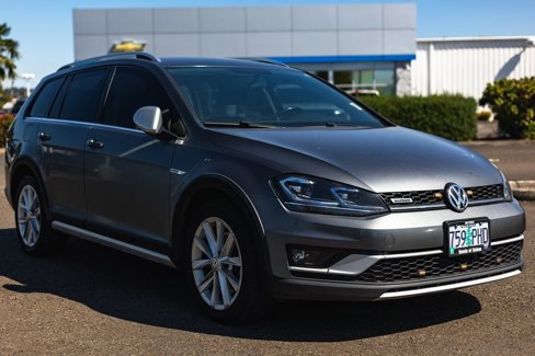 Used 2017 Volkswagen Golf Alltrack image 24