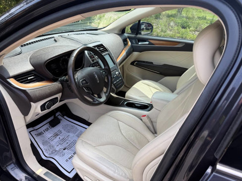 Used 2015 Lincoln MKC AWD w/ Equipment Group 102A Reserve image 9