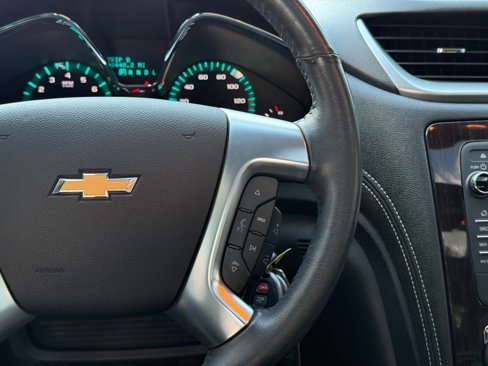 Used 2017 Chevrolet Traverse Premier image 15