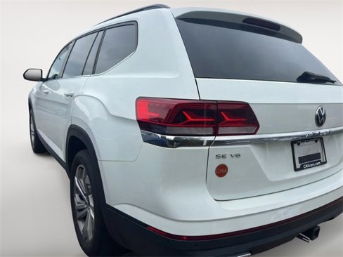 Used 2022 Volkswagen Atlas SE image 2