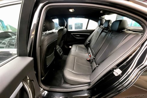 Used 2017 BMW 330e image 18
