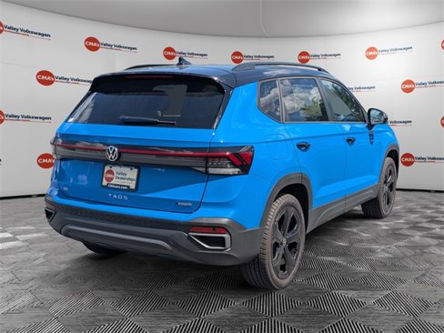 New 2025 Volkswagen Taos SE image 5