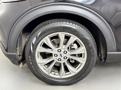 Used 2023 Ford Explorer XLT w/ Equipment Group 202A image 30