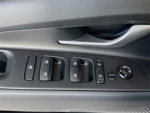 New 2025 Hyundai Elantra SE image 26