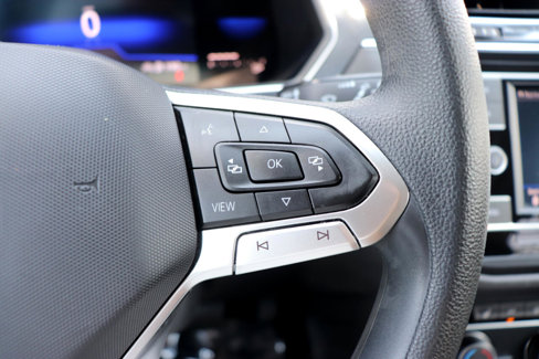 Used 2022 Volkswagen Tiguan S image 29