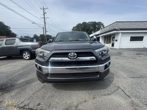 Used 2016 Toyota 4Runner 4WD image 1
