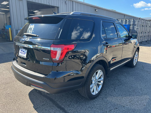 Used 2019 Ford Explorer XLT w/ Equipment Group 202A image 5
