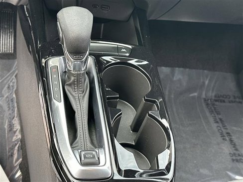 Certified 2024 Chevrolet Trax LT image 16