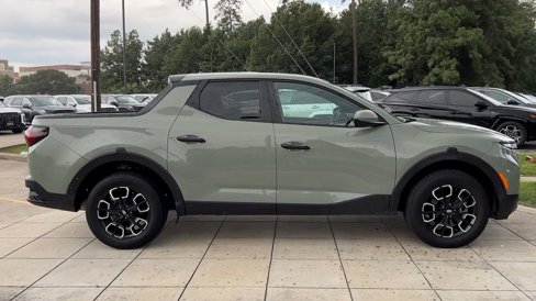 Used 2023 Hyundai Santa Cruz SEL w/ Cargo Package image 16