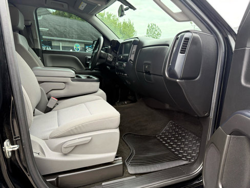 Used 2018 Chevrolet Silverado 1500 Custom image 10