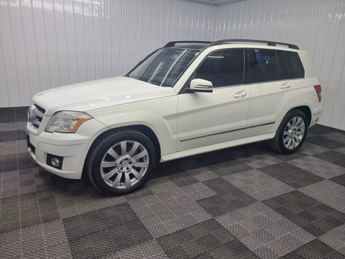 Used 2011 Mercedes-Benz GLK 350 4MATIC image 8