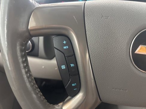 Used 2013 Chevrolet Suburban LT w/ Texas Edition image 42