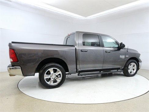 Used 2019 RAM 1500 Big Horn image 7