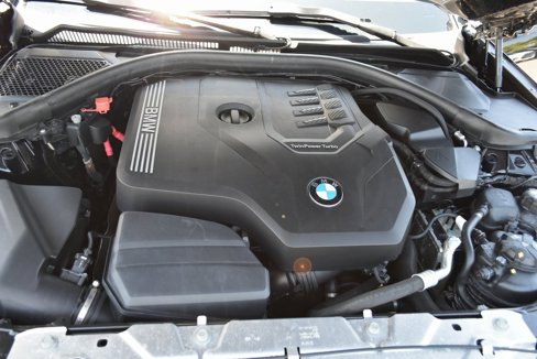 Used 2021 BMW 330i Sedan w/ Premium Package image 37