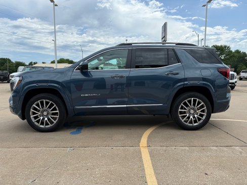 New 2026 GMC Terrain Denali w/ LPO, Floor Liner Package image 5