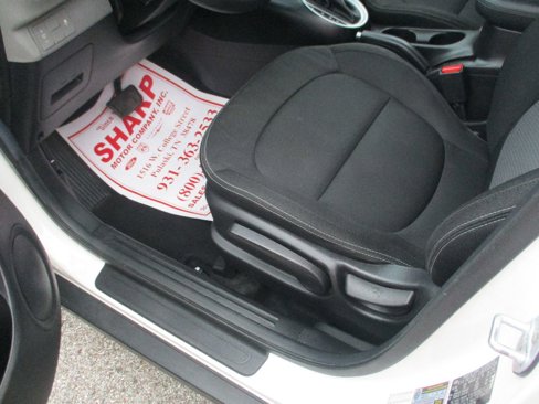 Used 2019 Kia Soul + image 14