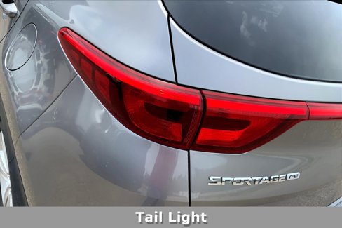 Used 2018 Kia Sportage LX image 30