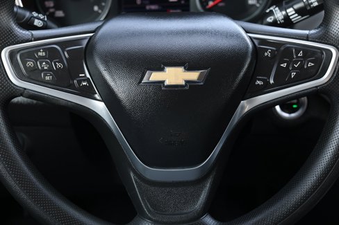 Used 2023 Chevrolet Equinox LT w/ LPO, Floor Liner Package image 16