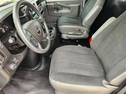 Used 2023 GMC Savana 2500 w/ Driver Convenience Package image 12