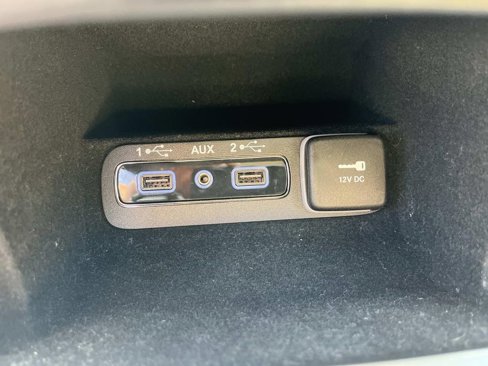 Used 2020 Jeep Grand Cherokee Limited image 29