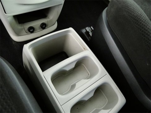 Used 2012 Dodge Grand Caravan SE image 24