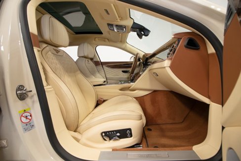 Used 2021 Bentley Flying Spur W12 w/ First Edition Specification image 60