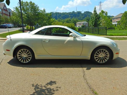 Used 2004 Lexus SC 430 Convertible image 9