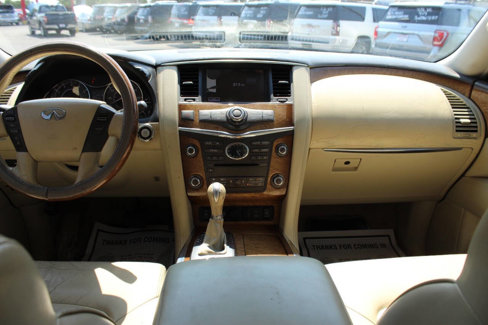 Used 2011 INFINITI QX56 4WD w/ Theater Pkg image 22