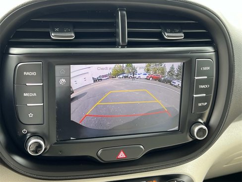 Used 2022 Kia Soul LX image 20