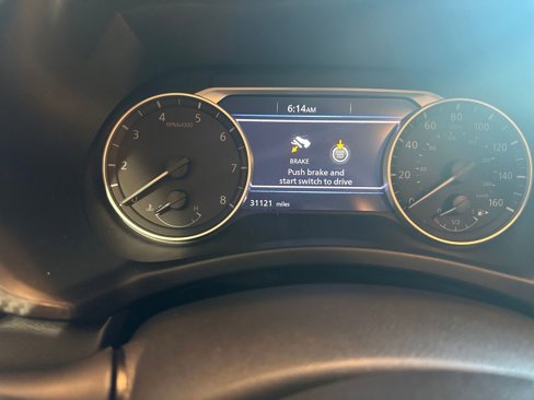 Used 2024 Nissan Sentra SV image 40