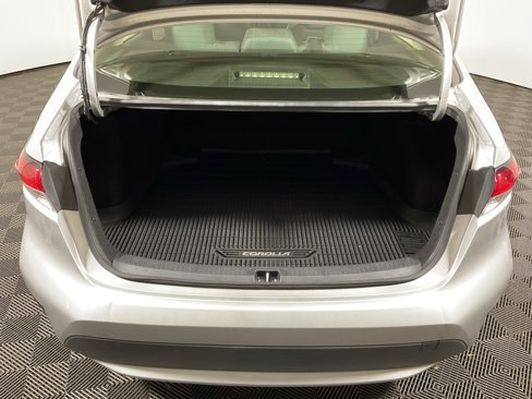 Used 2020 Toyota Corolla LE image 13