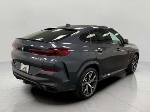 Certified 2021 BMW X6 M50i w/ Executive Package image 3