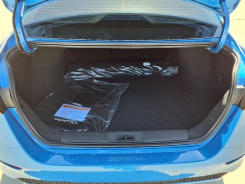 New 2025 Nissan Sentra SV image 7