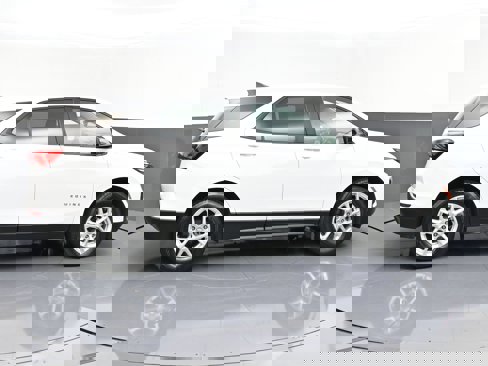 Certified 2022 Chevrolet Equinox LS w/ LS Convenience Package image 59
